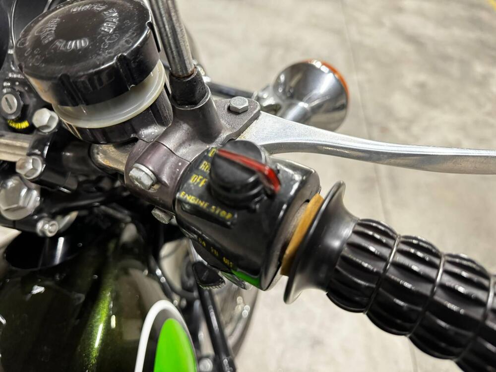 Kawasaki  MACH 3  (8)