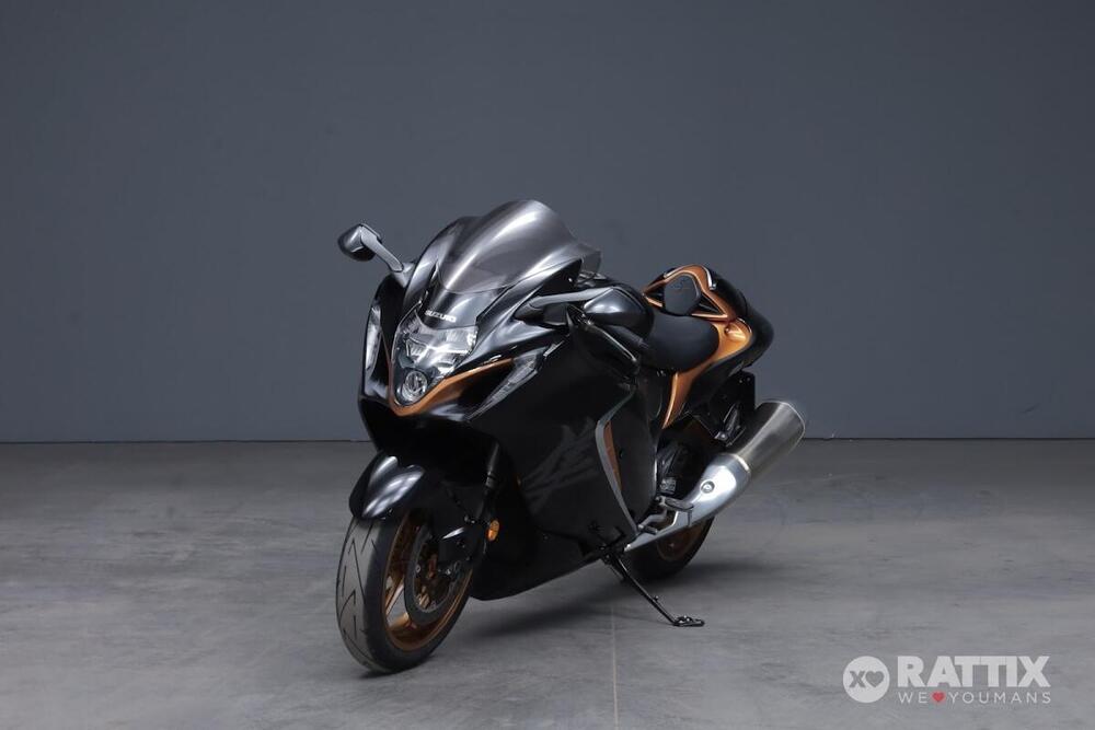 Suzuki GSX 1300 R Hayabusa (2021 - 24) (2)