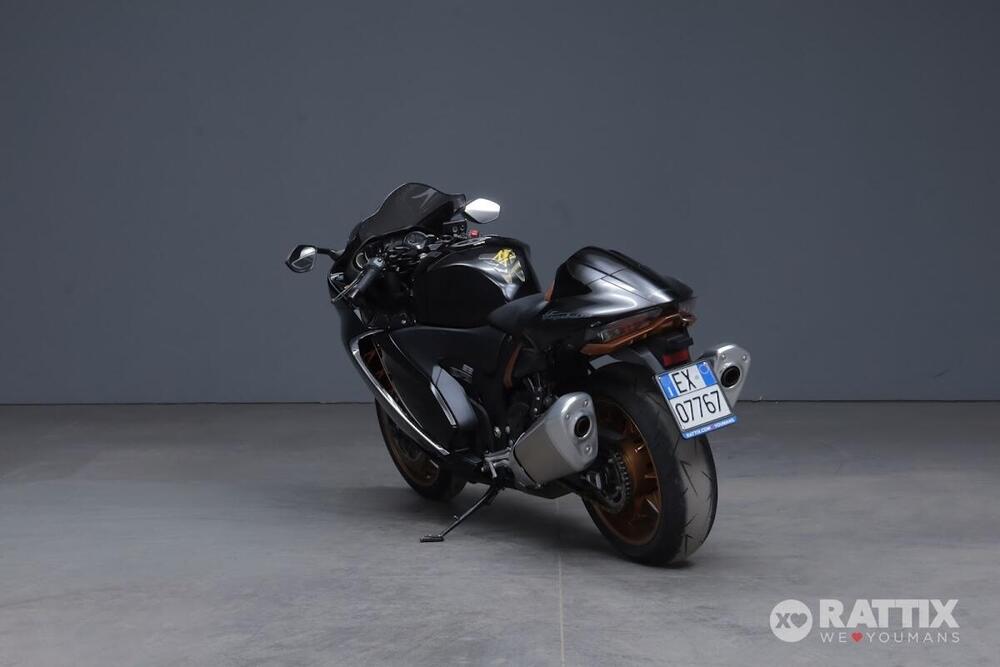 Suzuki GSX 1300 R Hayabusa (2021 - 24) (5)