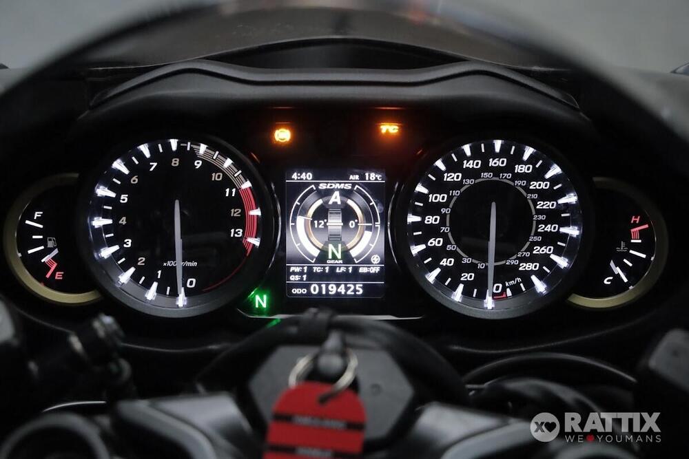 Suzuki GSX 1300 R Hayabusa (2021 - 24) (13)