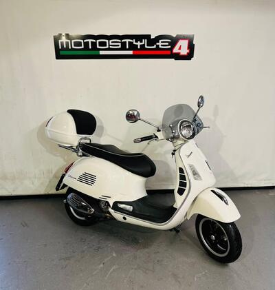 Vespa GTS 300 (2010 - 14) usata