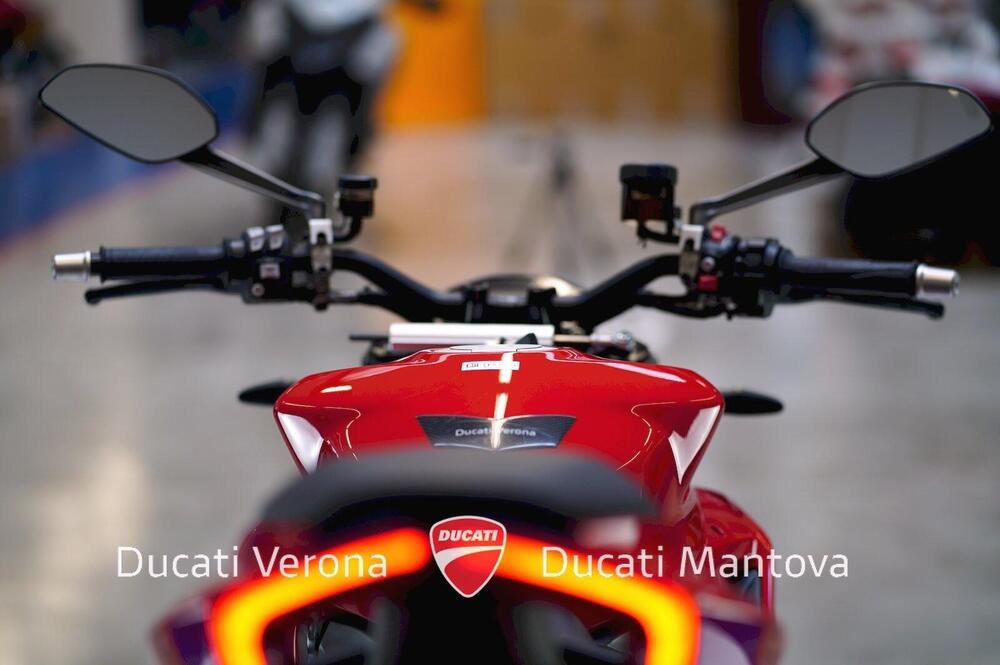 Ducati Streetfighter V2 (2022 - 24) (17)