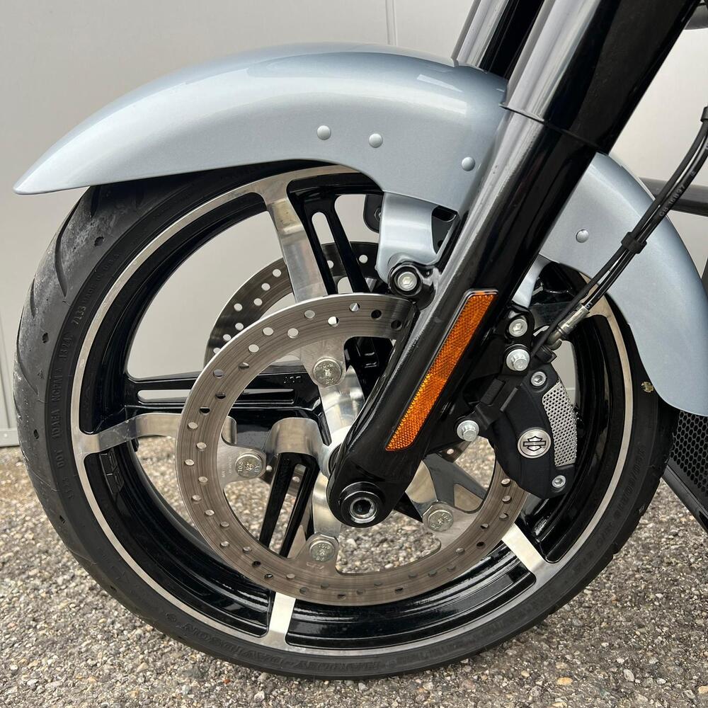 Harley-Davidson Road Glide (2024 - 26) (21)