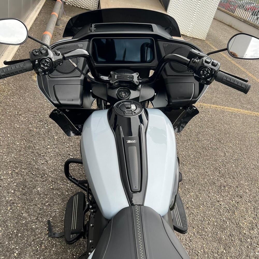 Harley-Davidson Road Glide (2024 - 26) (11)