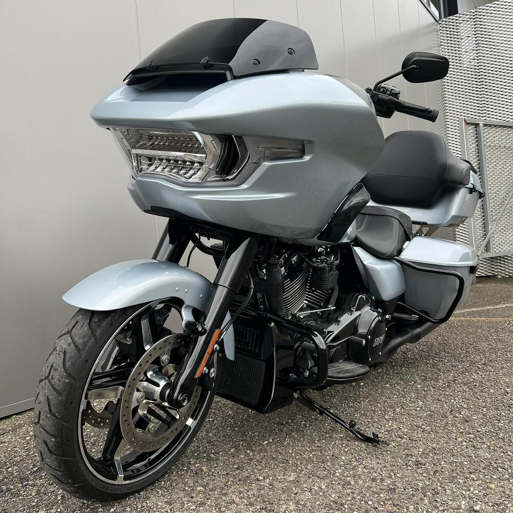Harley-Davidson Road Glide (2024 - 26) (15)