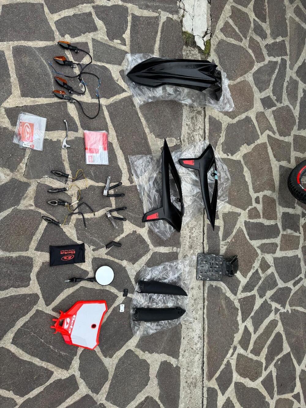 Betamotor RR 125 4T Enduro LC (2021 - 23) (9)