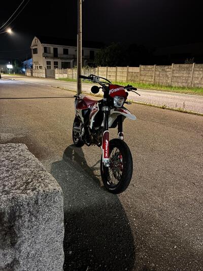 Fantic Motor XMF 125 Motard Performance 4T (2023 - 24) usata