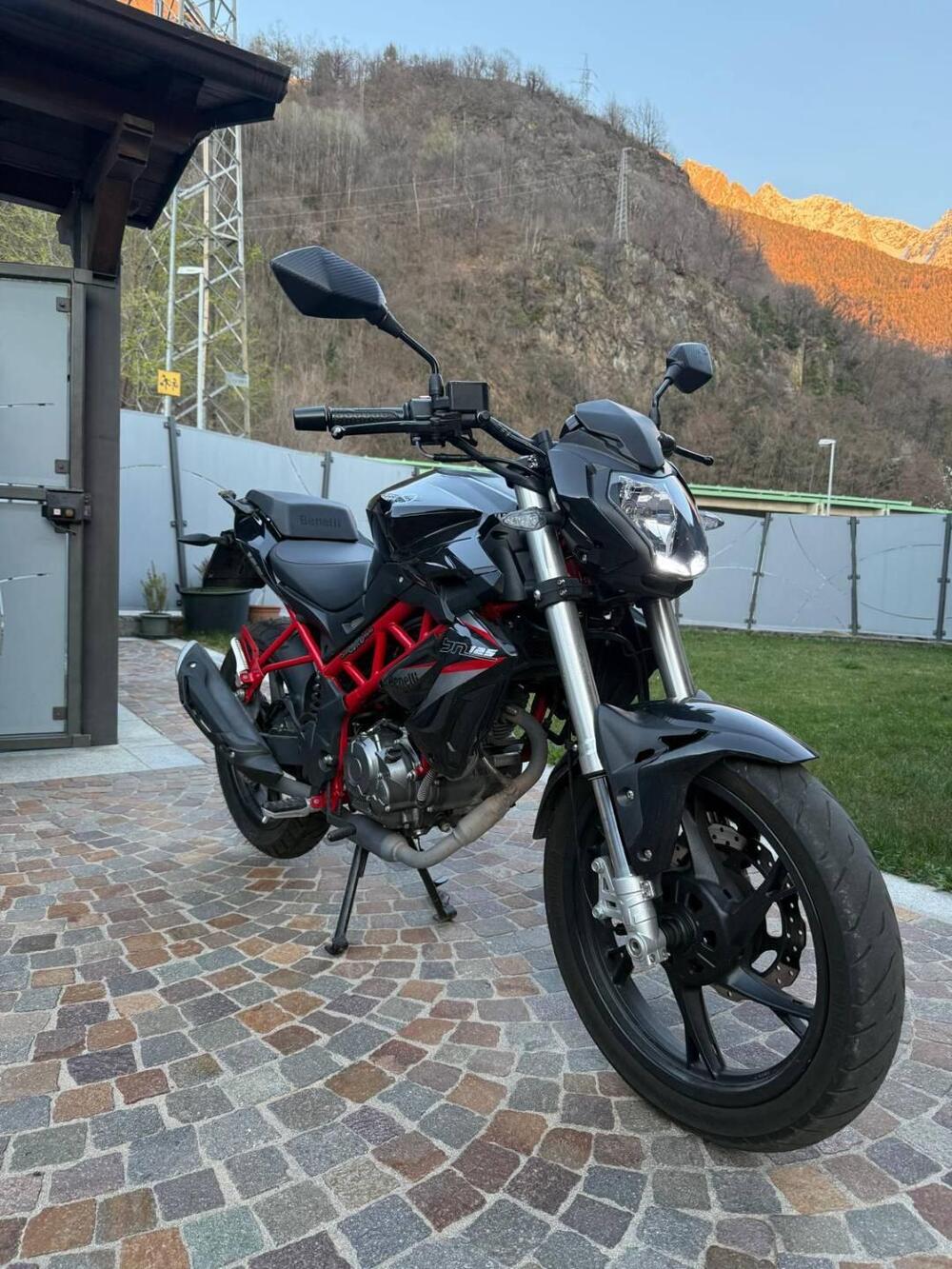 Benelli BN 125 (2021 - 25) (3)