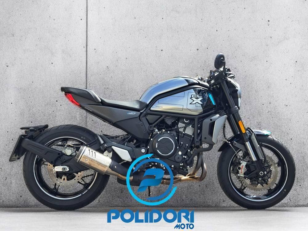 CFMOTO 700CL-X Sport (2022 - 26)