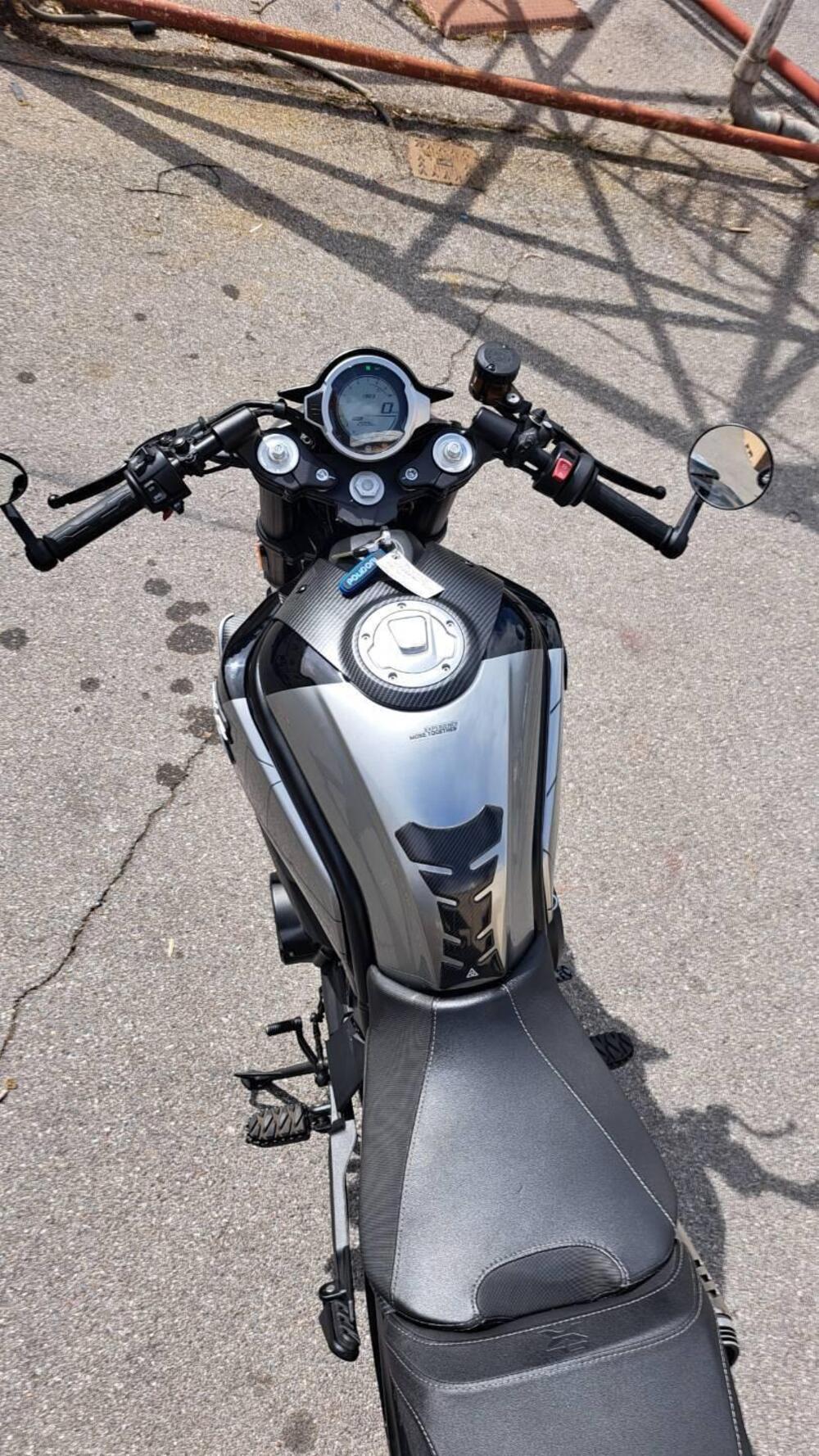 CFMOTO 700CL-X Sport (2022 - 26) (4)