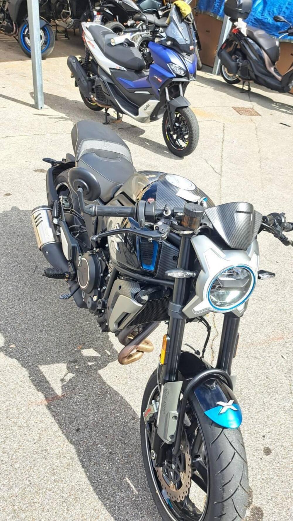 CFMOTO 700CL-X Sport (2022 - 26) (7)