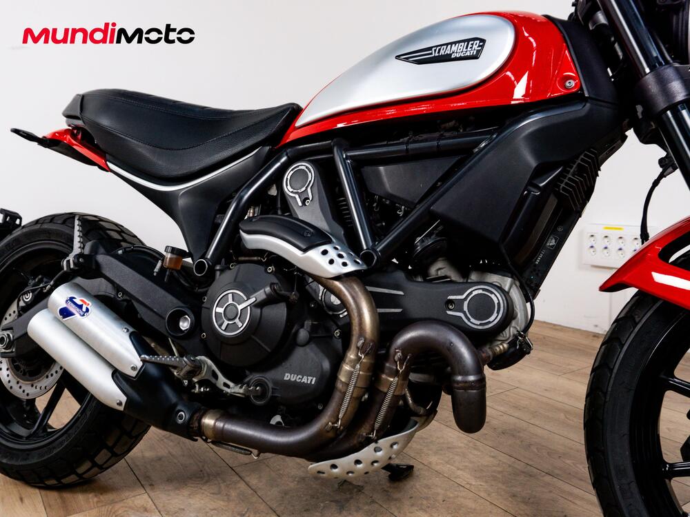 Ducati Scrambler 800 Icon Dark (2020) (5)