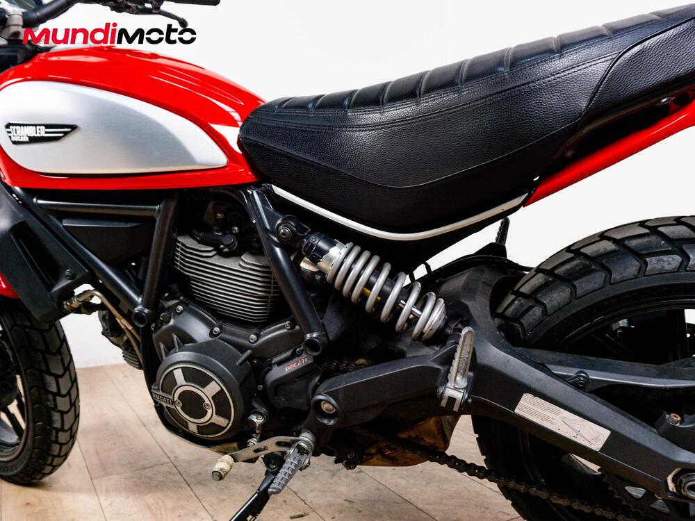 Ducati Scrambler 800 Icon Dark (2020) (10)