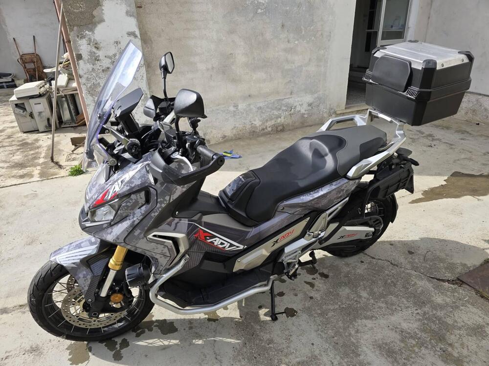 Honda X-ADV 750 (2017) (9)