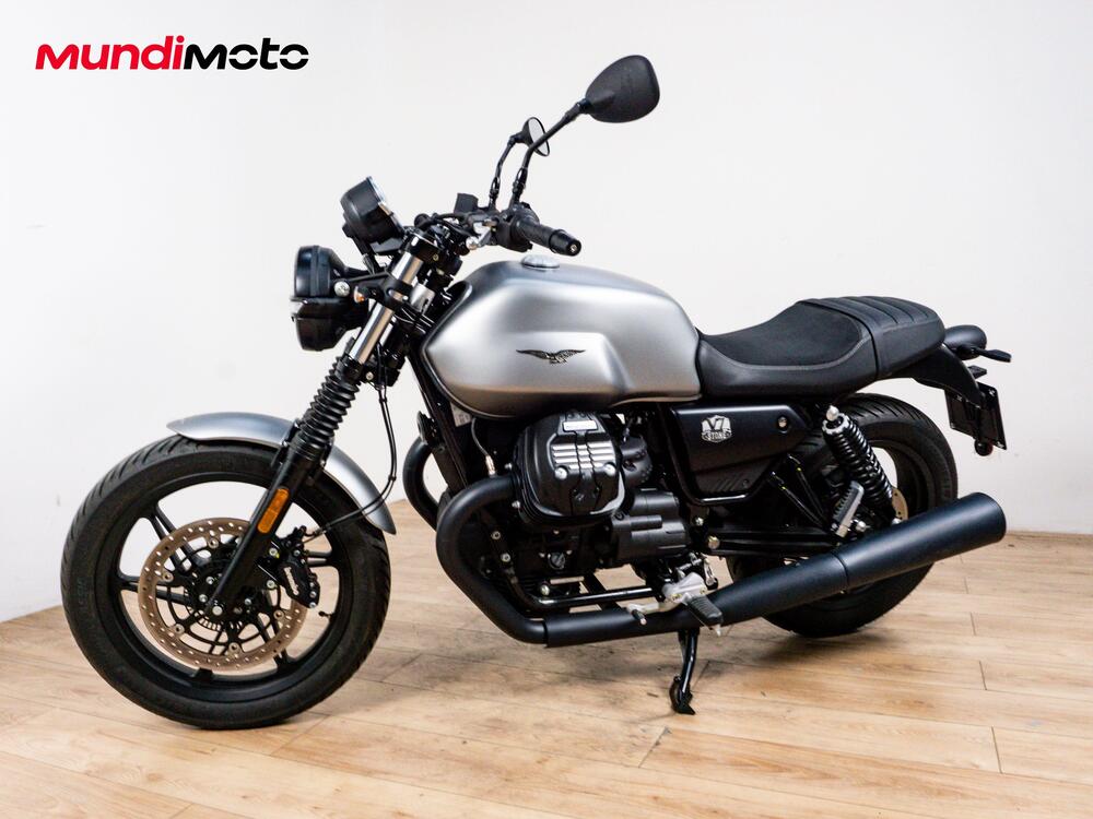 Moto Guzzi V7 850 Stone Special Abs (2021) (8)