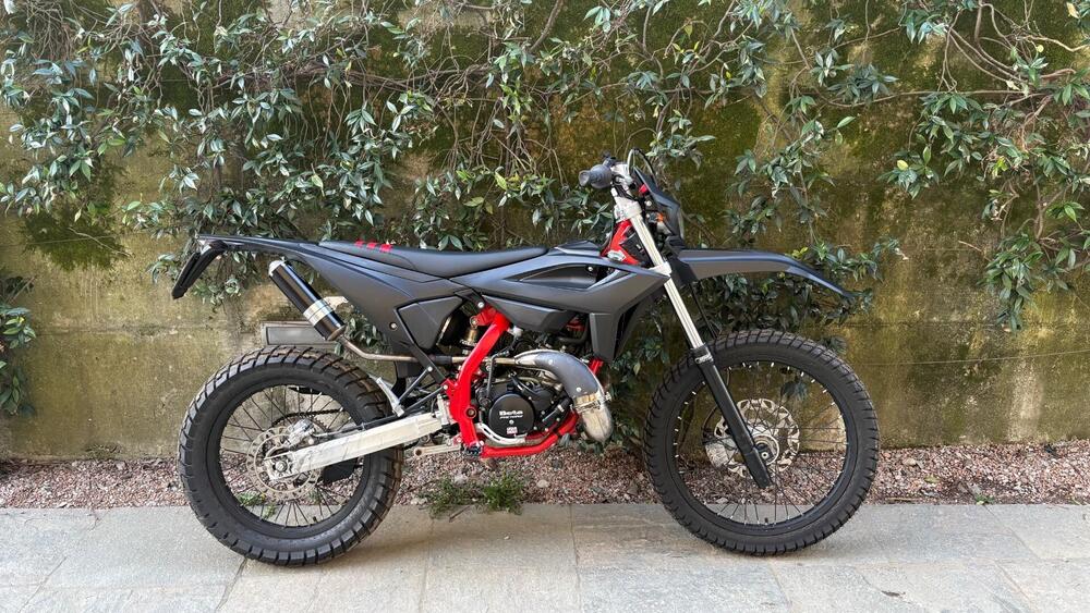 Betamotor RR 50 Enduro (2021 - 26) (2)