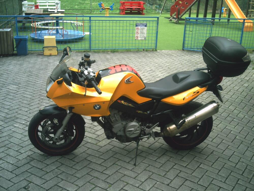 Bmw F 800 S (2)