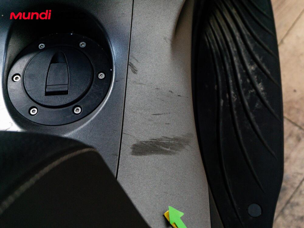 Piaggio Beverly 350 SportTouring ie ABS (2011 - 17) (21)