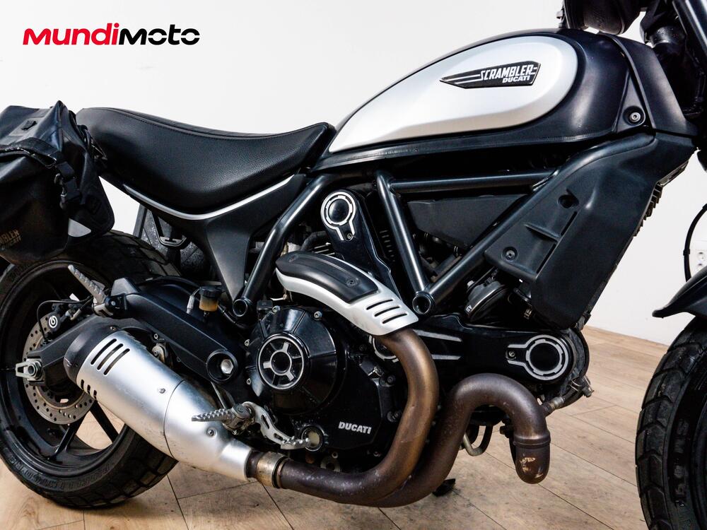 Ducati Scrambler 800 Icon Dark (2020) (5)