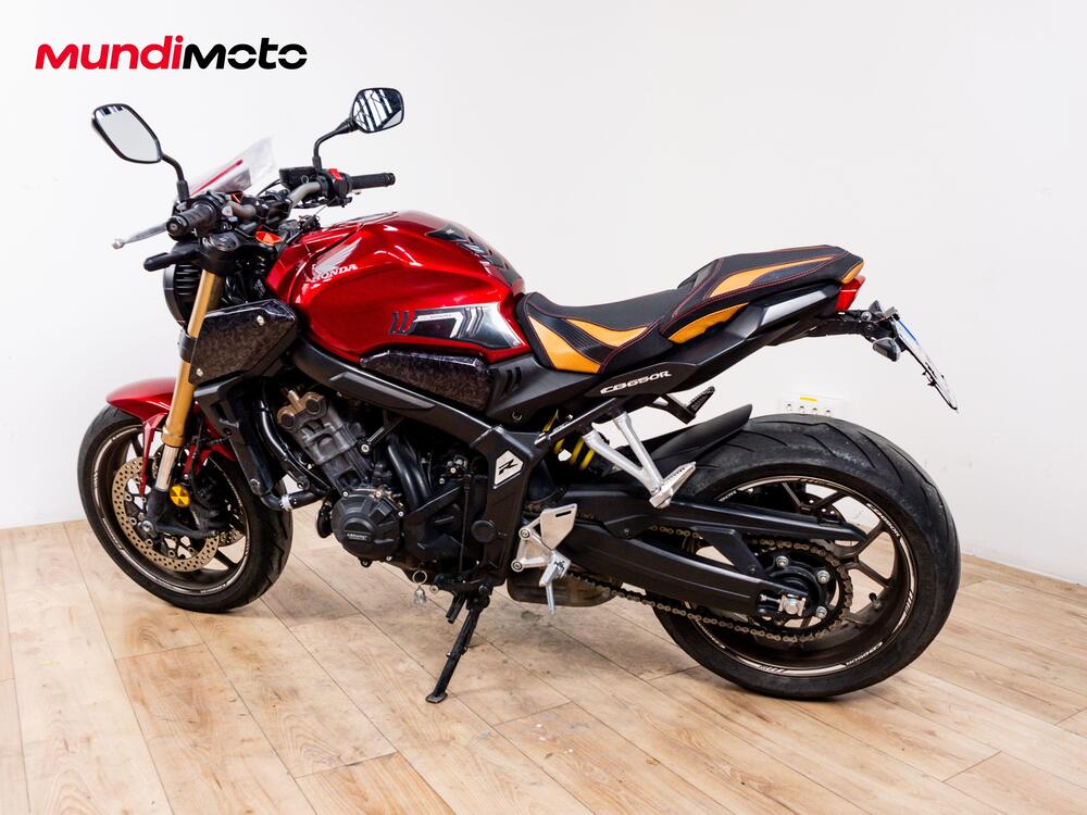 Honda CB 650 R (2024 - 25) (7)