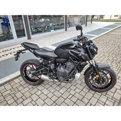 Yamaha MT-07 (2021 - 24) usata