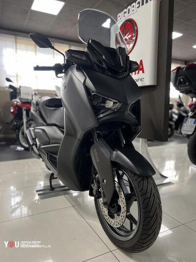 Yamaha X-Max 300 (2021 - 24) usata
