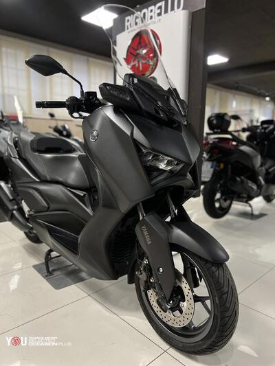 Yamaha X-Max 300 (2021 - 24) usata