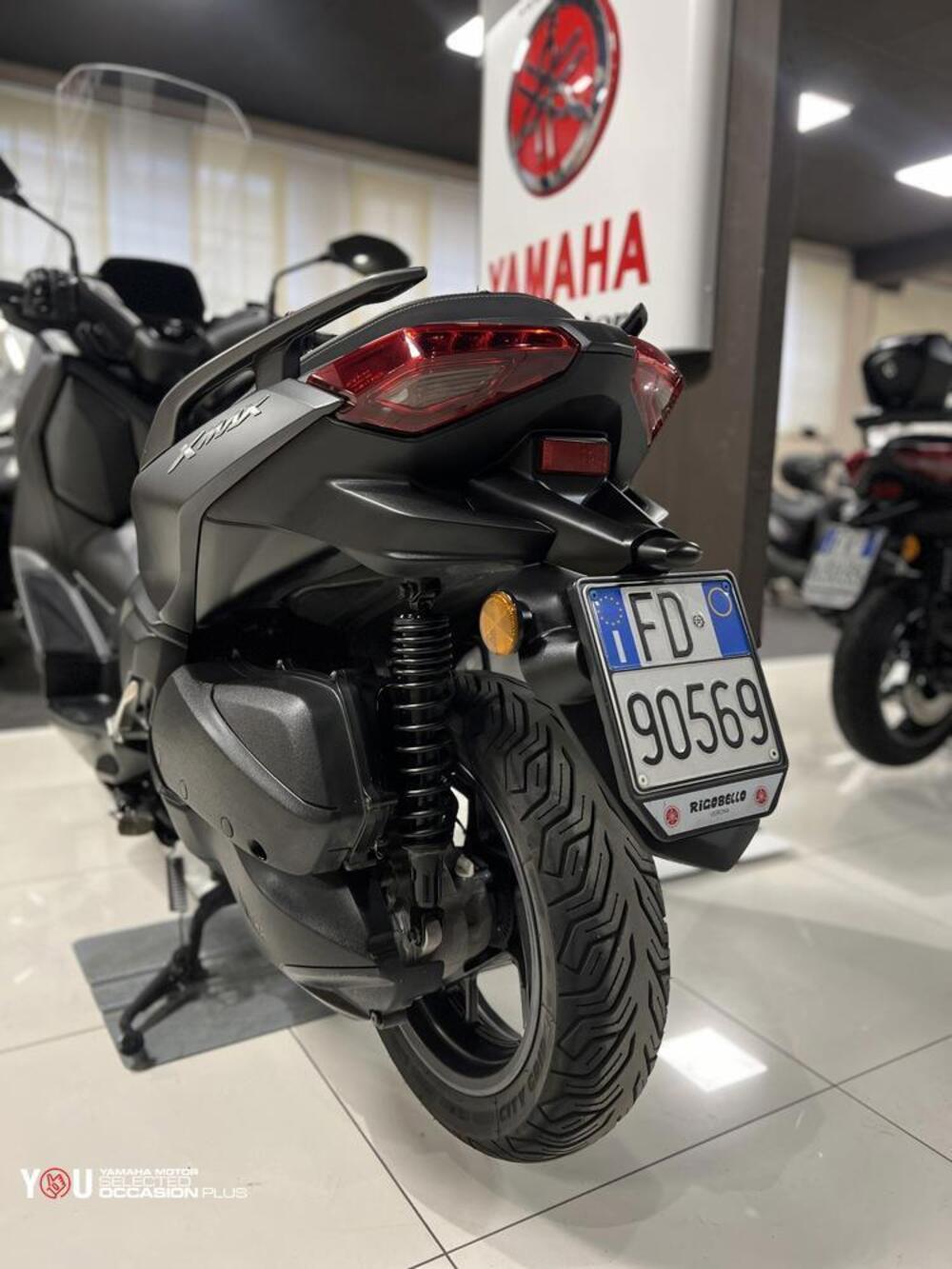 Yamaha X-Max 300 (2021 - 24) (6)