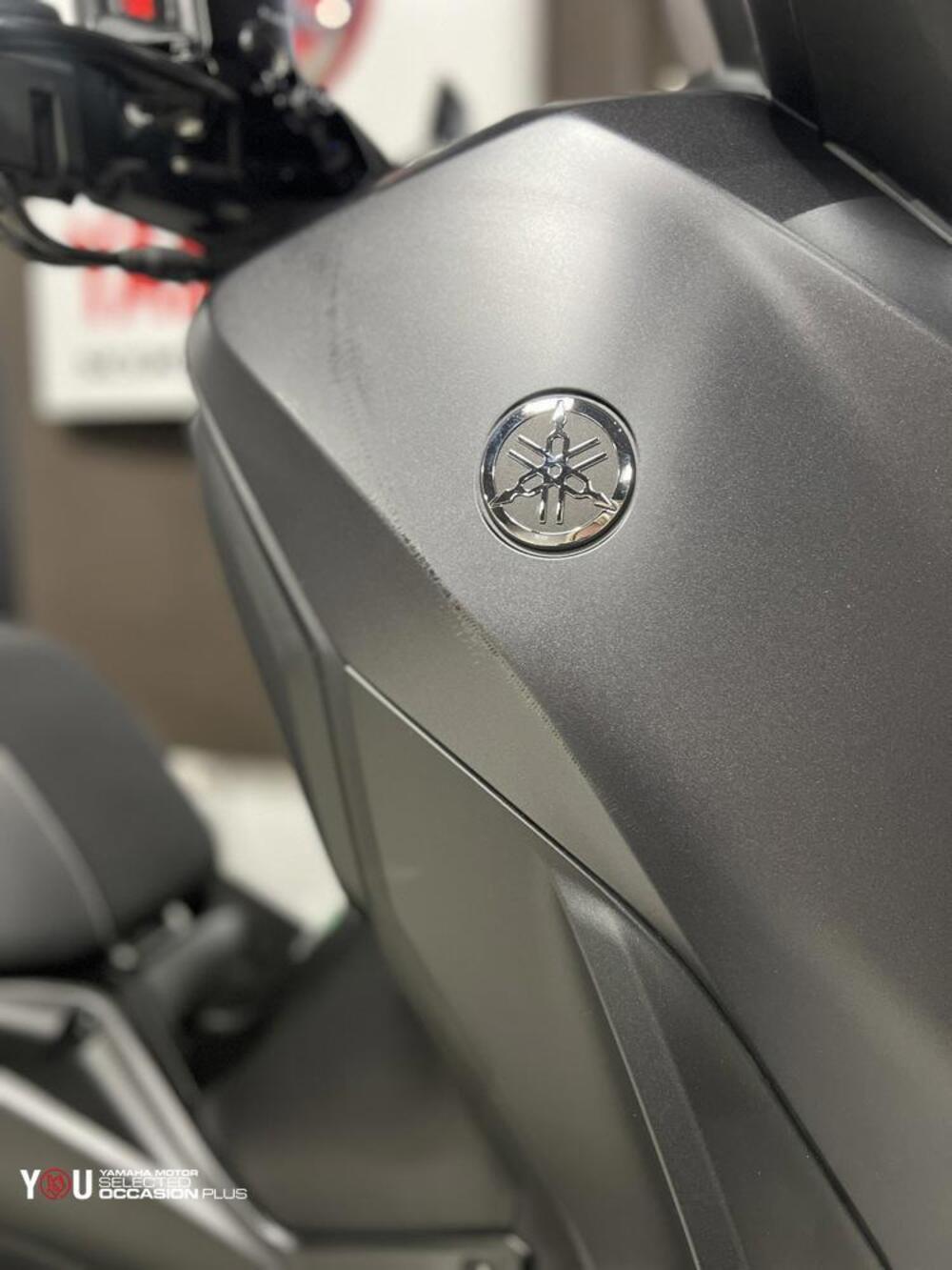 Yamaha X-Max 300 (2021 - 24) (18)