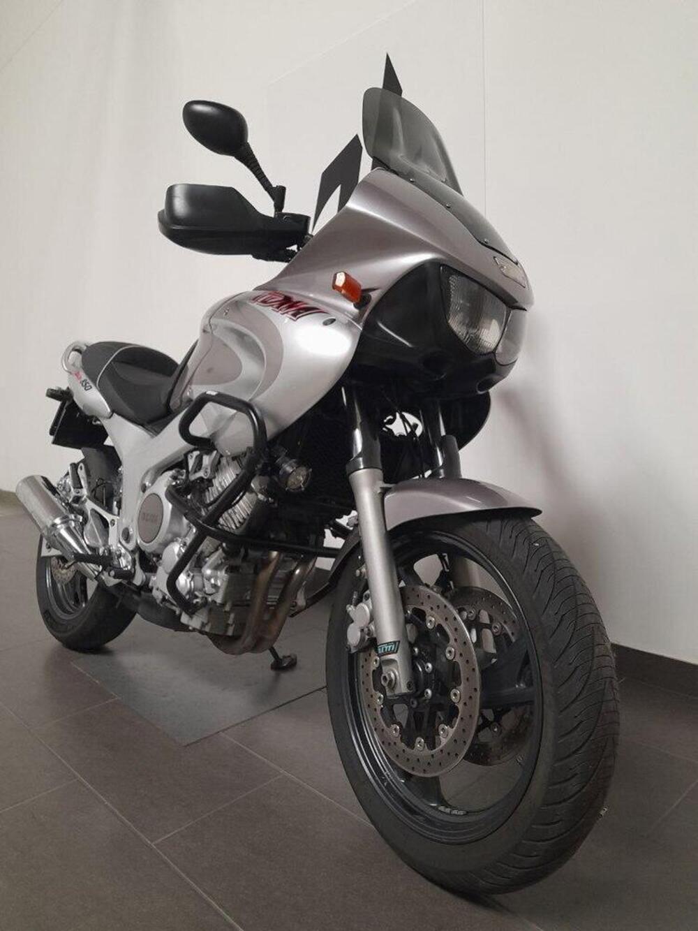 Yamaha TDM 850 (1996 - 01) (5)