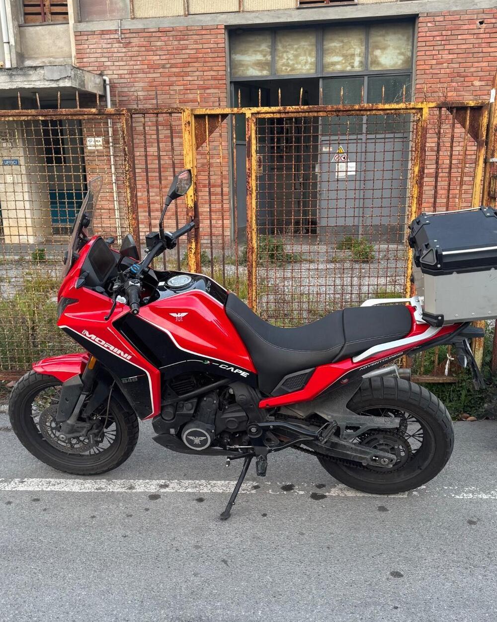 Moto Morini X-Cape 650 (2021 - 26) (2)