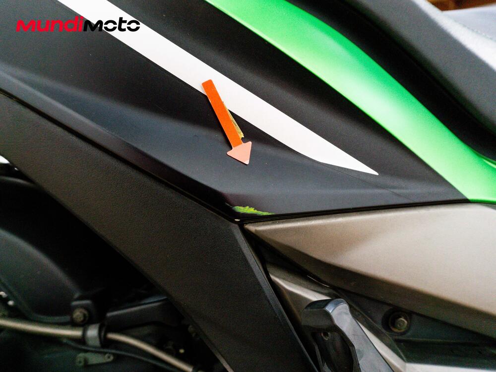 Kawasaki J 300 ABS (2014 - 16) (21)