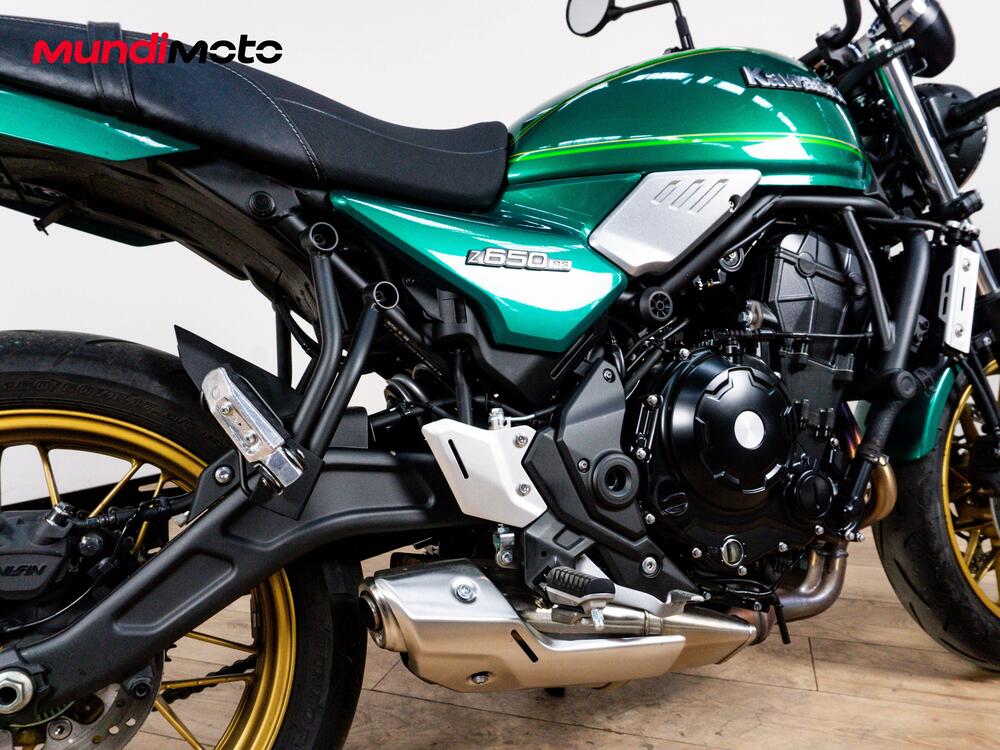 Kawasaki Z 650 RS 50th Anniversary (2022) (4)