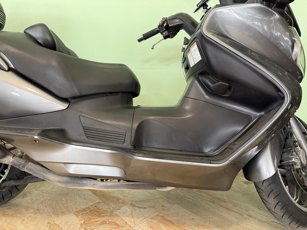 Suzuki Burgman AN 650 Executive ABS (2006 - 12) (12)