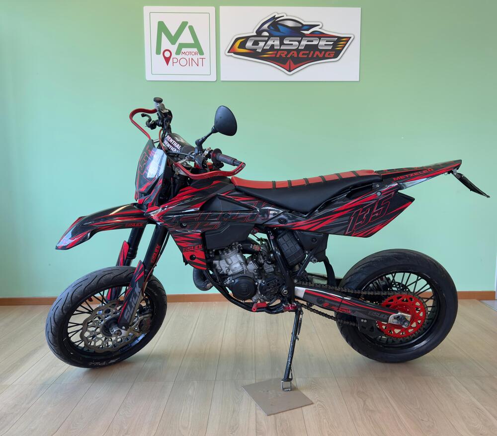 Husqvarna SM 125 (2007) (2)