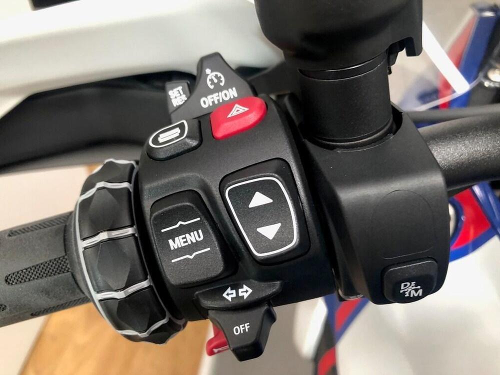 Bmw R 1300 GS (2023 - 26) (2)