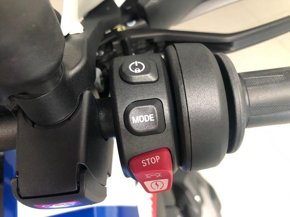 Bmw R 1300 GS (2023 - 26) (4)