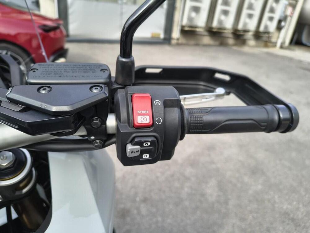 Honda X-ADV 750 DCT Adventure (2021 - 24) (6)