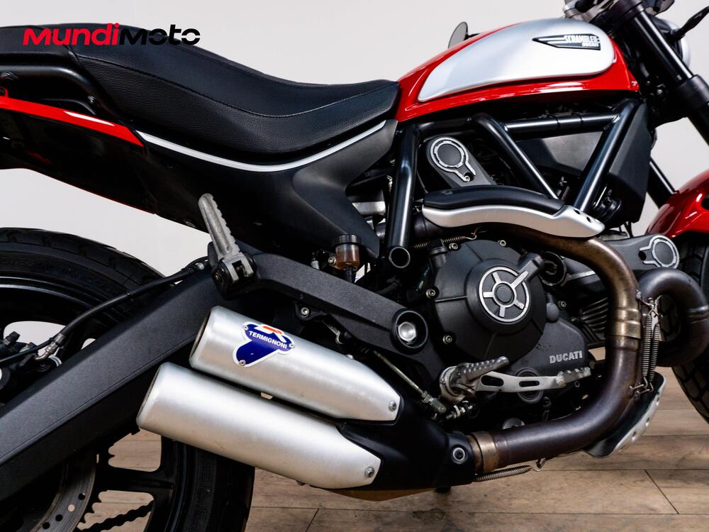 Ducati Scrambler 800 Icon Dark (2020) (4)