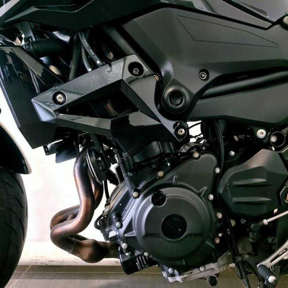 Kawasaki Z 400 (2023) (11)
