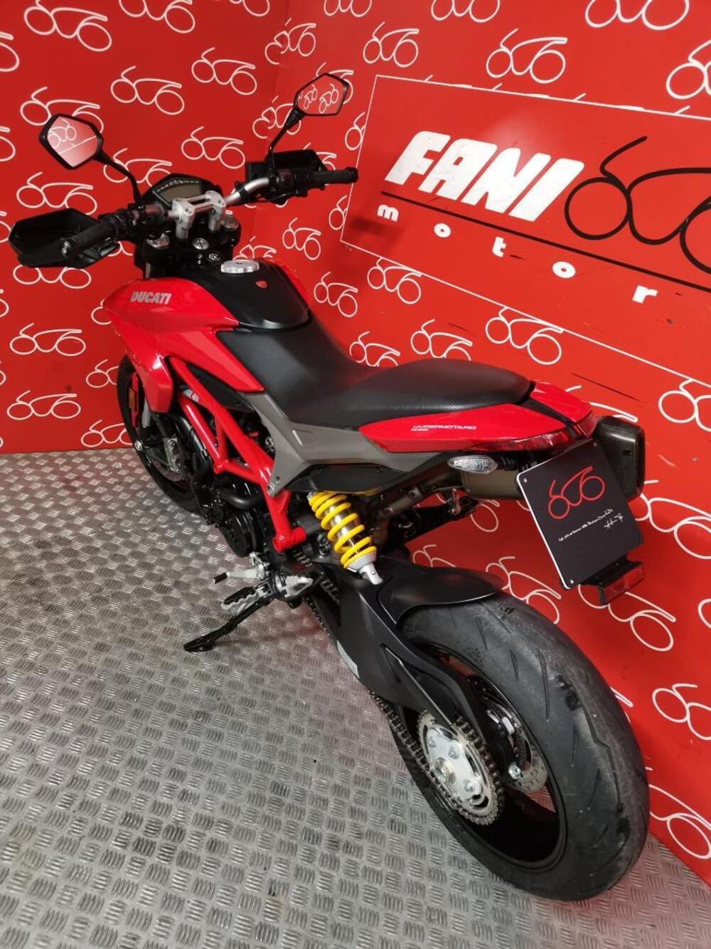 Ducati Hypermotard 939 (2016 - 18) (4)