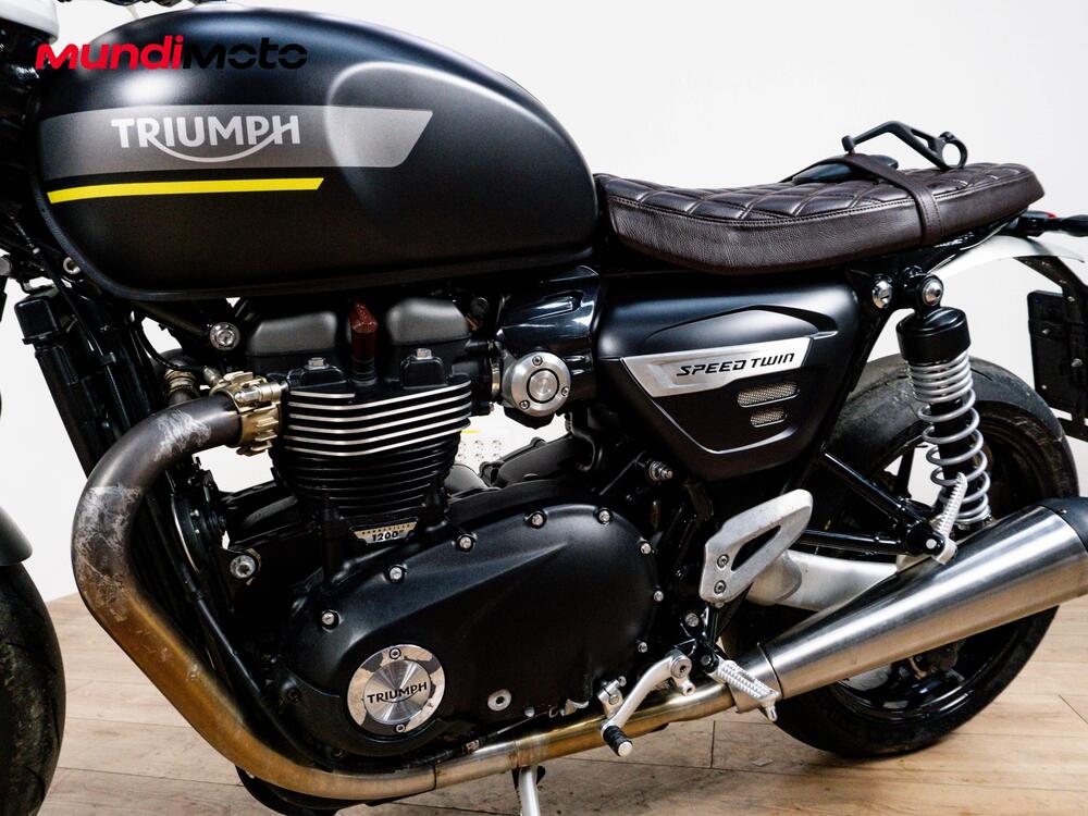 Triumph Speed Twin 1200 (2025 - 26) (9)