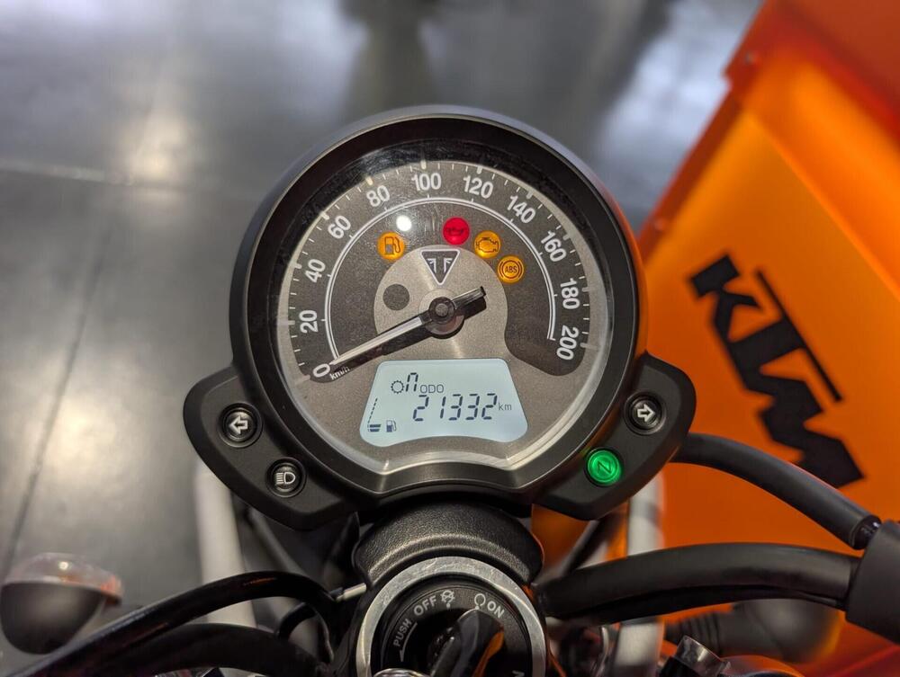 Triumph Street Scrambler 900 (2019 - 20) (4)
