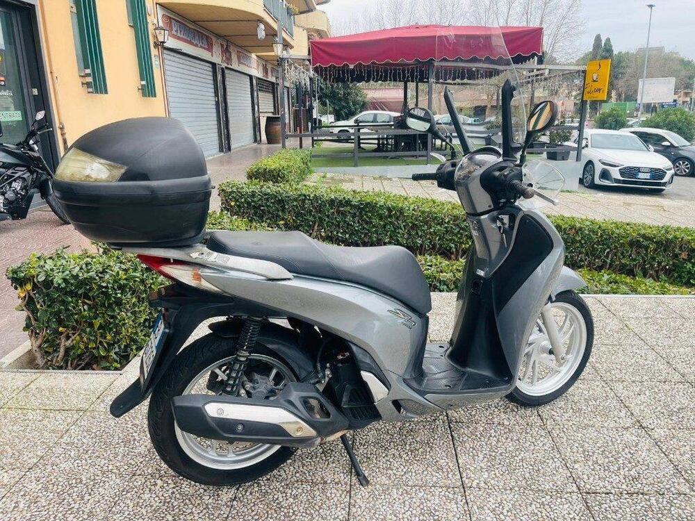 Honda SH 150i ABS (2013 - 16) (4)