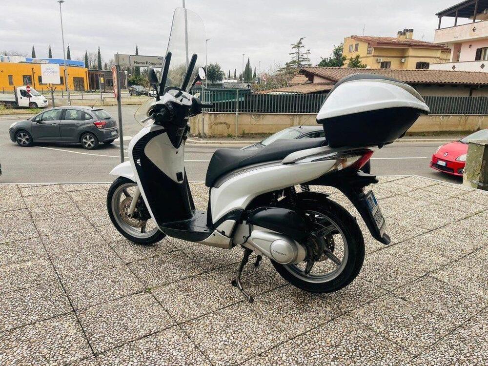 Honda SH 150i (2009 - 12) (6)