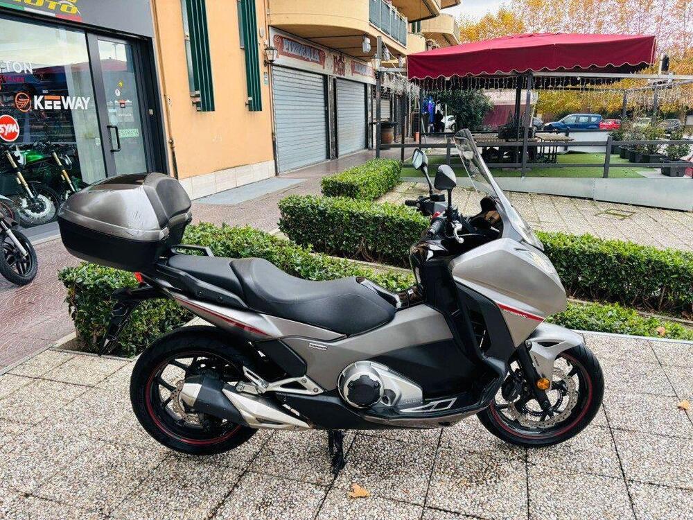 Honda Integra 750 DCT Sport (2017) (5)