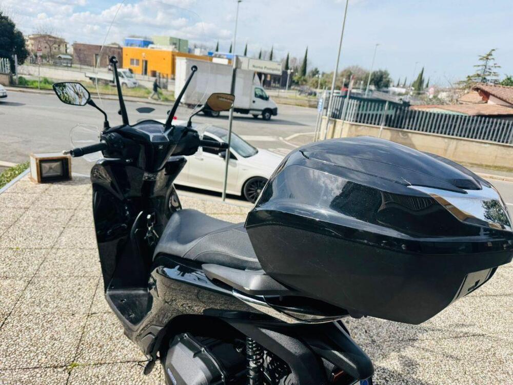 Honda SH 150i (2024 - 25) (7)