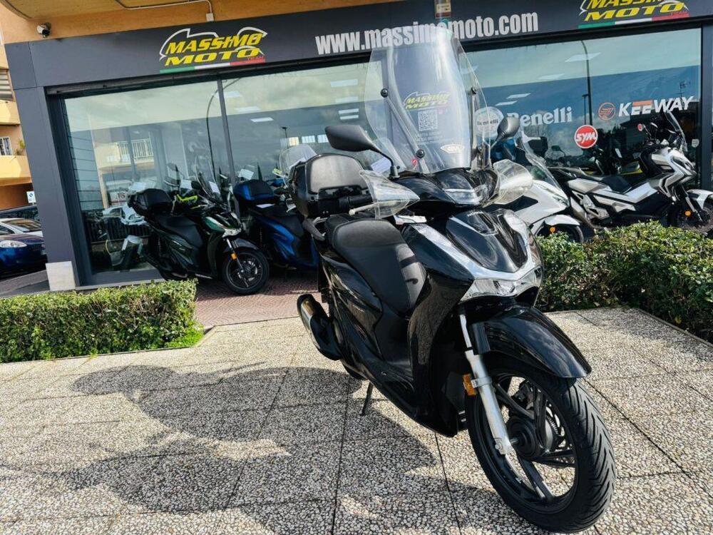 Honda SH 150i (2024 - 25) (4)