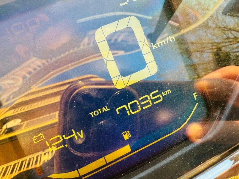 Honda SH 150i Vetro (2024 - 25) (14)