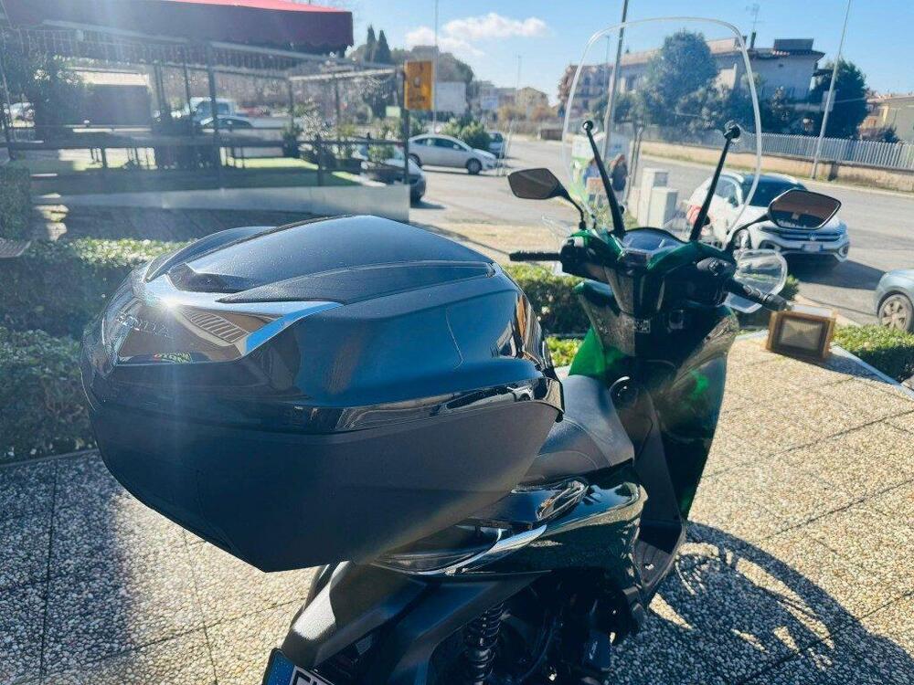 Honda SH 150i Vetro (2024 - 25) (12)